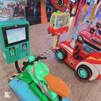 สนุกกับตู้เกมส์แบบตึ้บๆ ที่ Fun City