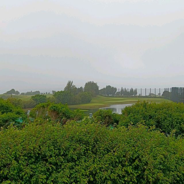 由中環一小時車程可到世外桃源！