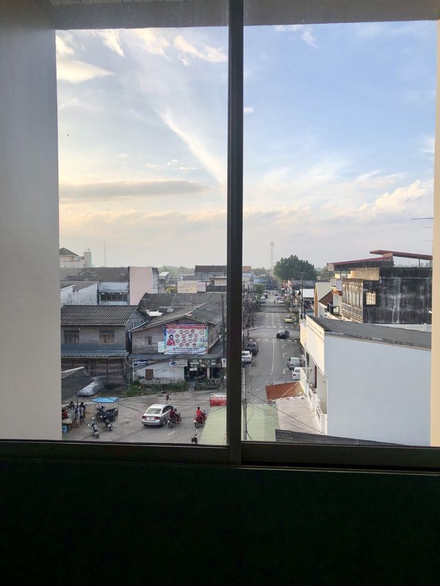 ที่พักราคาหลักร้อยใจกลางพัทลุง
