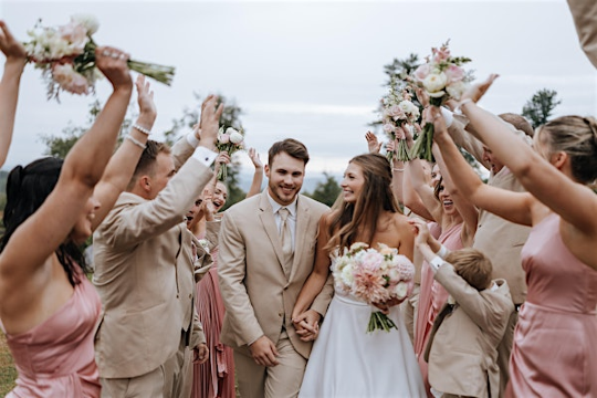 Lake Region Wedding Show | The Lake Estate on Winnisquam