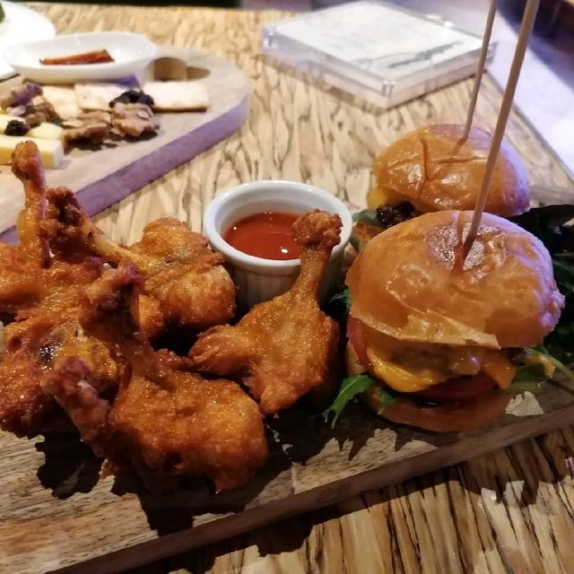 FINDS 餐廳食物高質而且價錢合理
