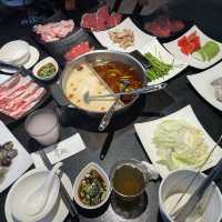 台北信義區麻辣火鍋吃到飽🍲好吃、多樣、豐富、美味！