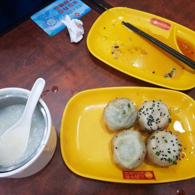 상해 난징동루 현지인들도 많이 찾는 만두 맛집 yang'dunping