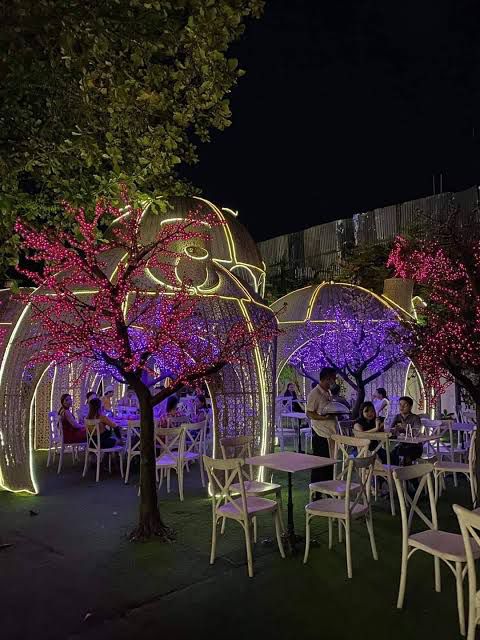 La Vie Parisienne
