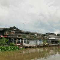 ตลาดโบราณนครเนื่องเขต