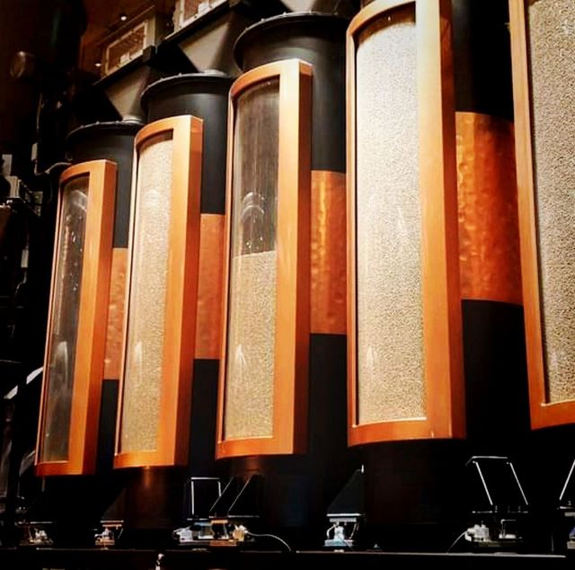 Coffee Lovers Head To The Starbucks Reserve
