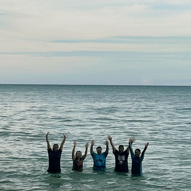 @หาดบานชื่น จ.ตราด  ทริปค้าง 2  ปี  