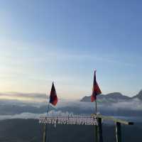 เที่ยวลาว ผาหนามไซ
