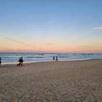 Relax Chill Vibes Along Gold Coast Beaches