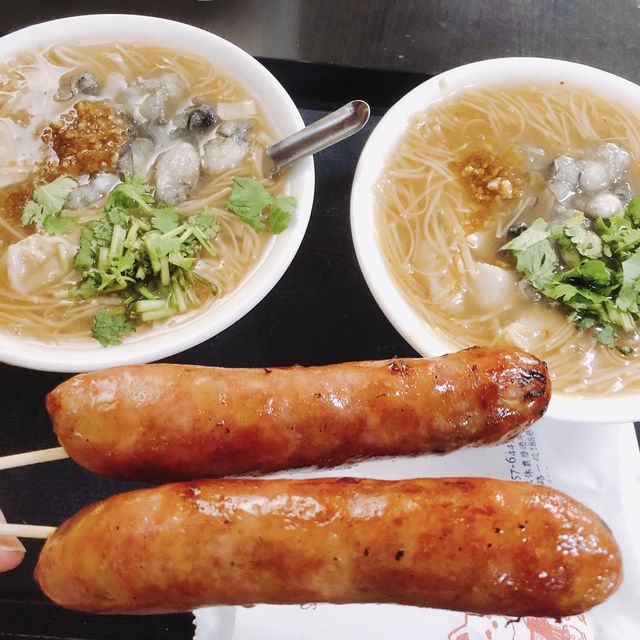 排隊美食🍜🥓Ukuko Oyster Thin Noodles 油庫口蚵仔麵線+炭烤香腸