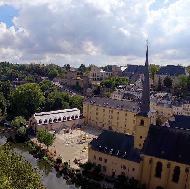 LUXEMBOURG walls of corniche