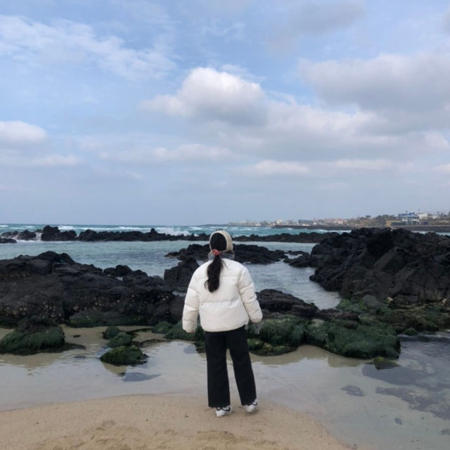 깨끗하고 맑은 “곽지해수욕장”