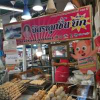 ตลาด100ปี สามชุก​