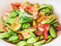 บ้านคุณหญิง (Chez Khun Ying) บ่อผุด