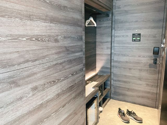 $444入住皇悅卓越酒店 有靚雲石廁所