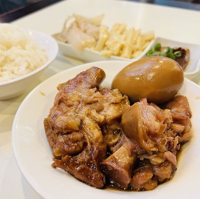 台中阿水師豬腳大王