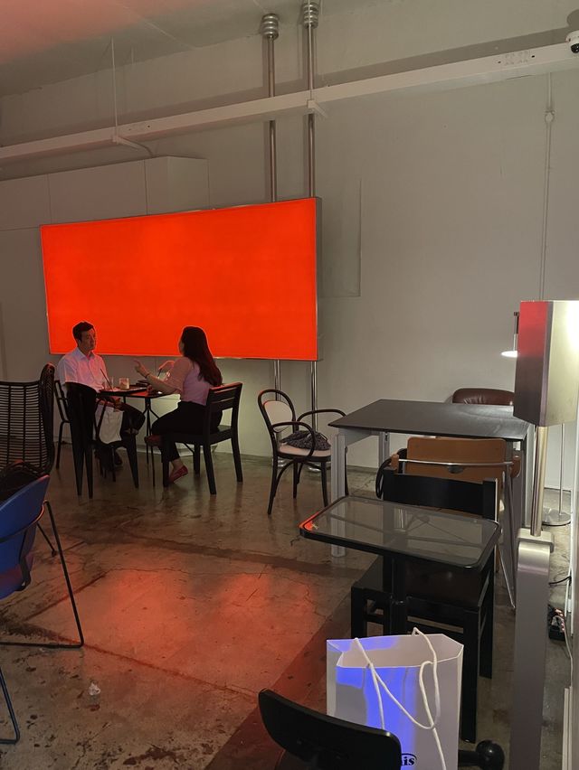감성이 흘러넘치는 카페, 누데이크 성수 ☕️ 감성이 흘러넘치는 카페, 누데이크 성수 ☕️