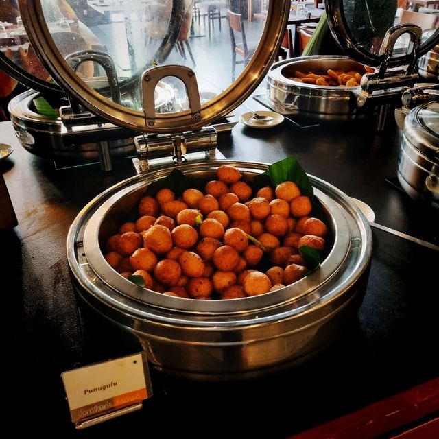 The Authentic Indian Breakfast Cusine 