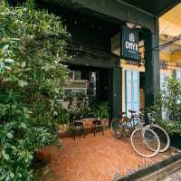 คาเฟ่สายคอกาแฟ “ ONYX Café & Studio Pattani”