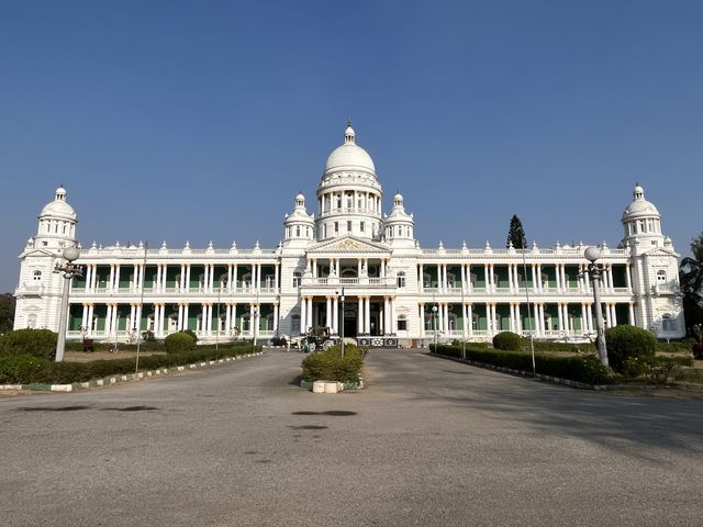 LALIT MAHAL PALACE HOTEL