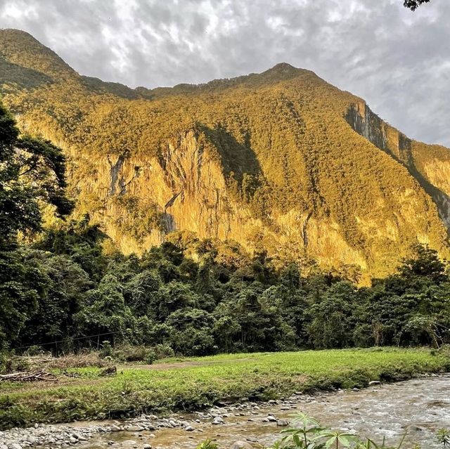 Gunung Mulu National Park - Borneo, Malaysia 