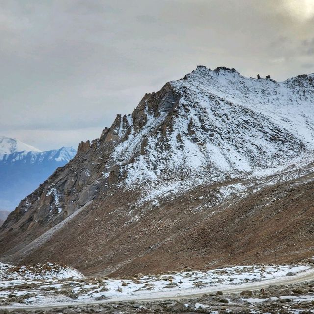 Changla Pass  🇮🇳 หนึ่งในถนนที่สูงที่สุดในโลก