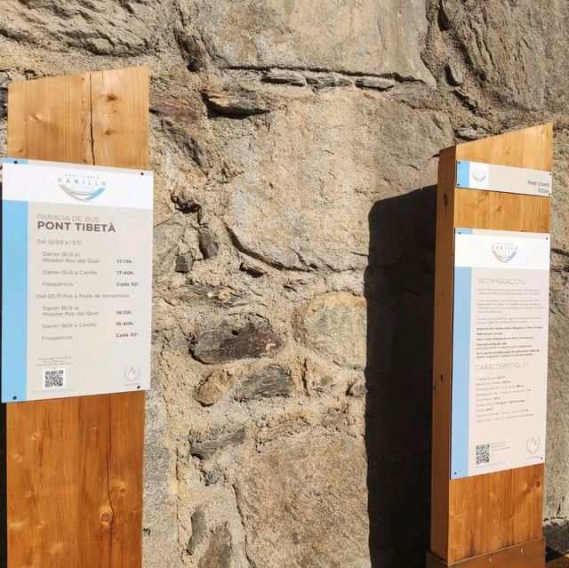 Bus and ticket to Mirador del Roc del Quer 