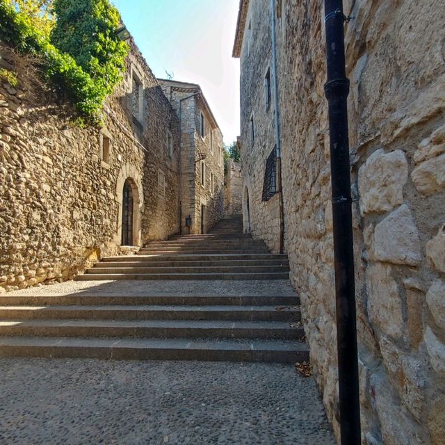 Cathedral of Saint Mary and surroundings 