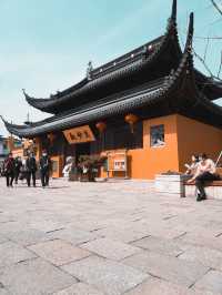 A visit to the Guanqian street (Suzhou)