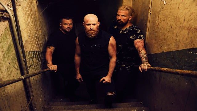 Red (Hampton) | Wally's