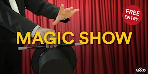 Magic Show at a&o Berlin Hbf | a&o Hostel Berlin Hauptbahnhof