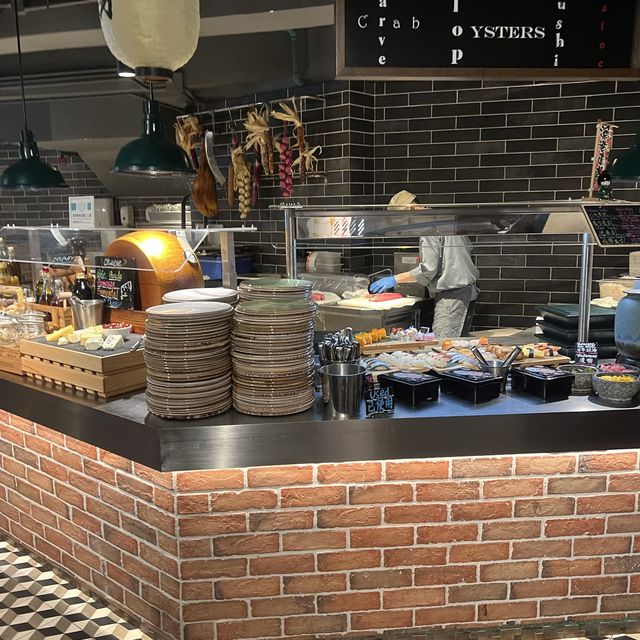 柏靈自助餐