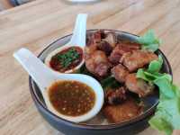 คาเฟ่เปิดใหม่ The Meadow café & bistro แถวศาลายา