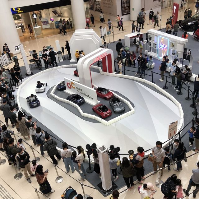 Tesla電車展 大小朋友都岩