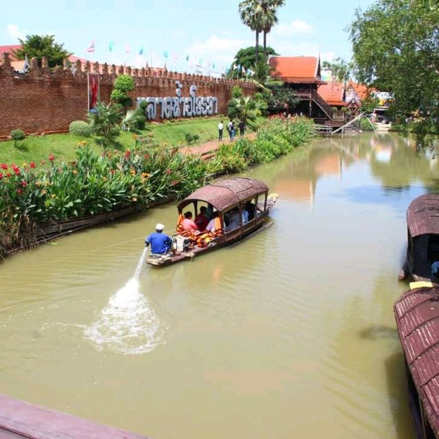 ตลาดน้ำอโยธยา