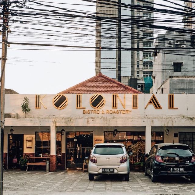 KOLONIAL BISTRO & ROASTERY JAKARTA