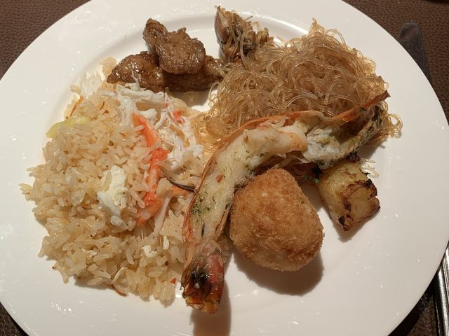 「初秋蟹宴」自助晚餐