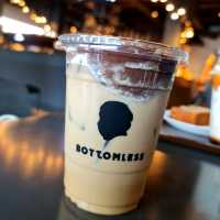 ร้านคาเฟ่ Bottomless นนทบุรี
