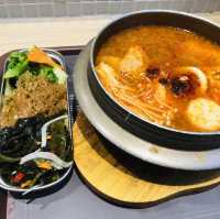 美食街的選擇🇰🇷韓式料理· 韓鶴亭