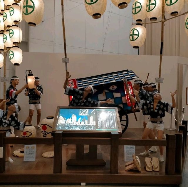 秋田市民俗芸能伝承館 愛称：ねぶり流し館