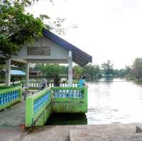 เดินขึ้นเขาไปชมวิวหลักล้าน