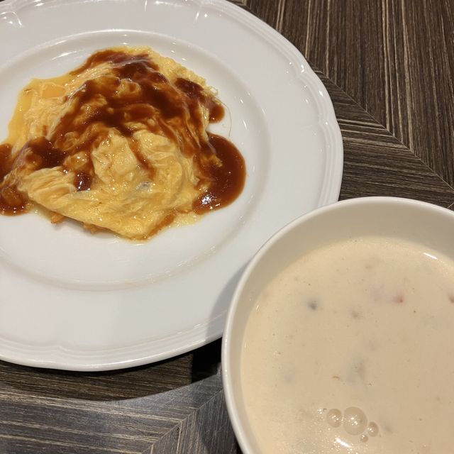[横浜ベイシェラトンホテル] ラウンジ&朝食
