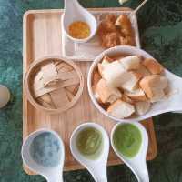 นานนม คาเฟ่นมใหม่