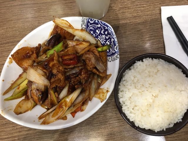 Enjoy a bowl of spicy pork at Hau Fook Street
