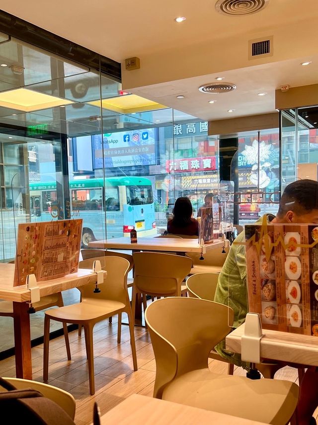 "旺中地道美食🍹粒粒芒果冰茶 HK$46"