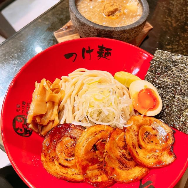 《難忘的芝士蟹膏沾麵》