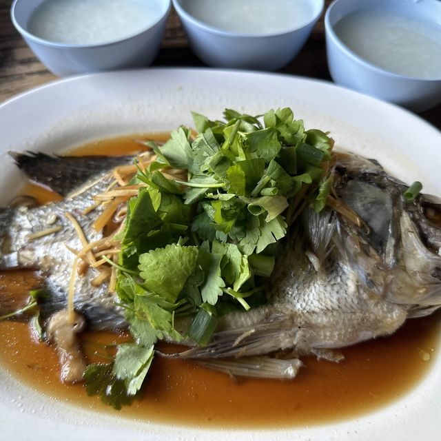 ร้านอร่อยบาทเดียว ร้านอร่อย ราคาถูก ของดีลำปาง