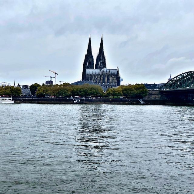 The other side of Cologne 