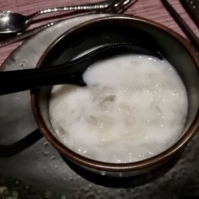 香港酒店自助餐 - 港青酒店再臨閣