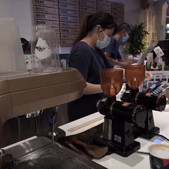內湖科技園區｜手搖飲扛霸｜現磨現萃台灣茶